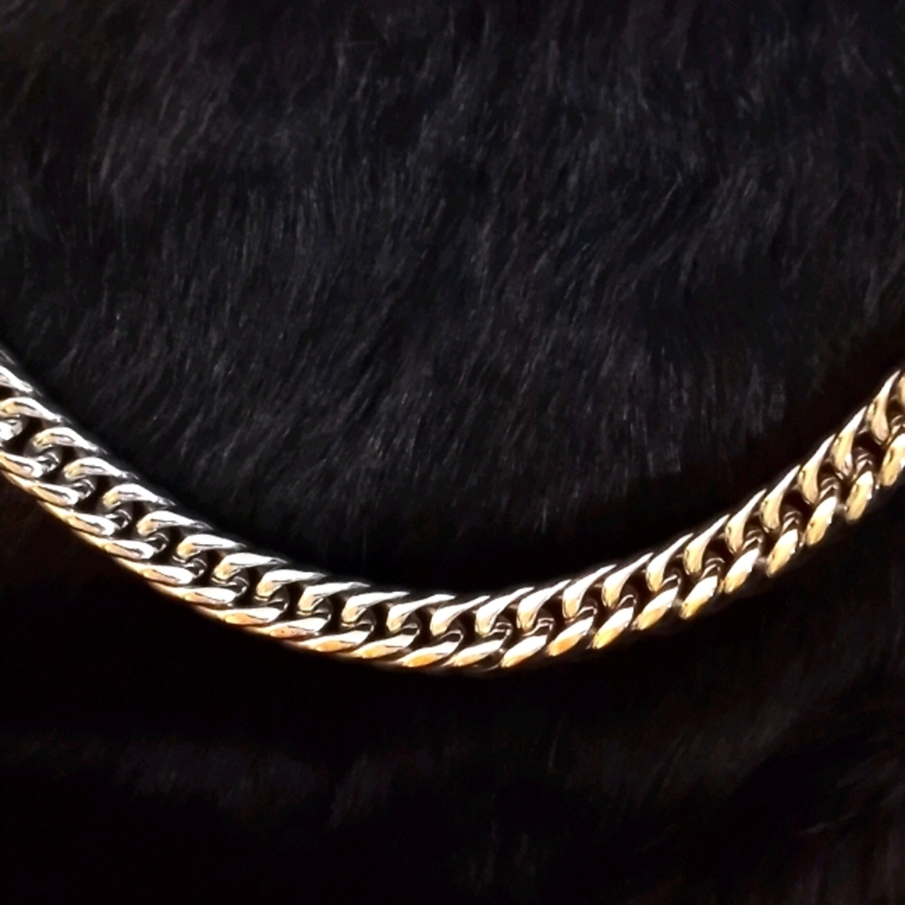 15 mm thick 22" long .this chunky Silver polished